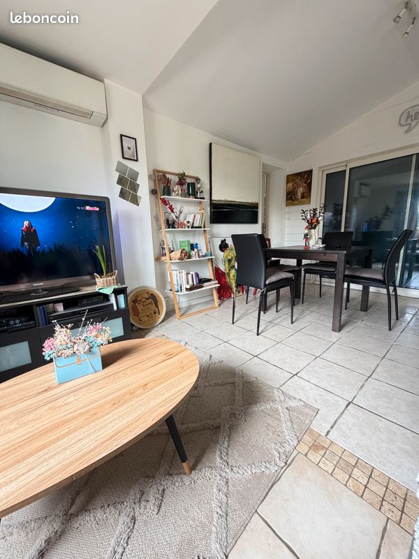 Maison meublée de 65 m² à louer en entier — colocation à deux étudiants, Nîmes